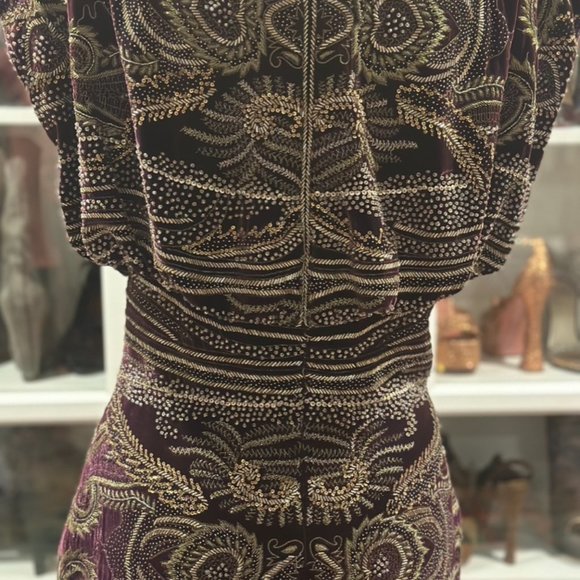 NAEEM KHAN Pre Fall 2010 Beaded Velvet Cocktail Dress - Picture 5 of 13